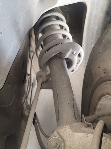 Amortiguador delantero 7N0413031J VAG