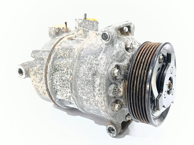 Compresor de aire acondicionado coche 7N0816803D VAG