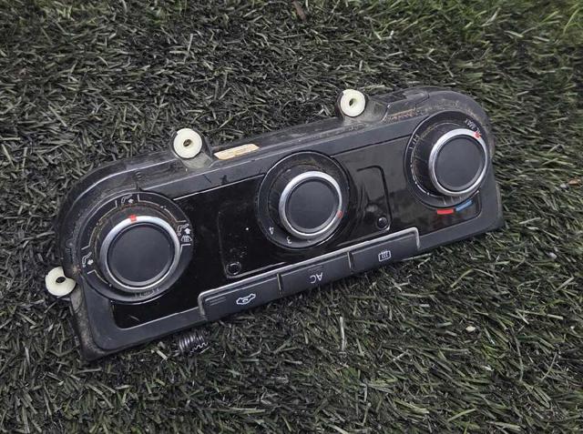 Elemento de control aire acondicionado Volkswagen Passat  (358)