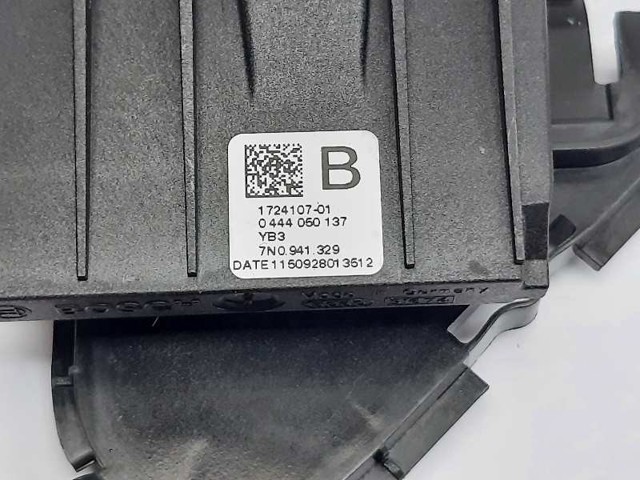 7N0941329 Unidad de control AdBlue comprar Almería