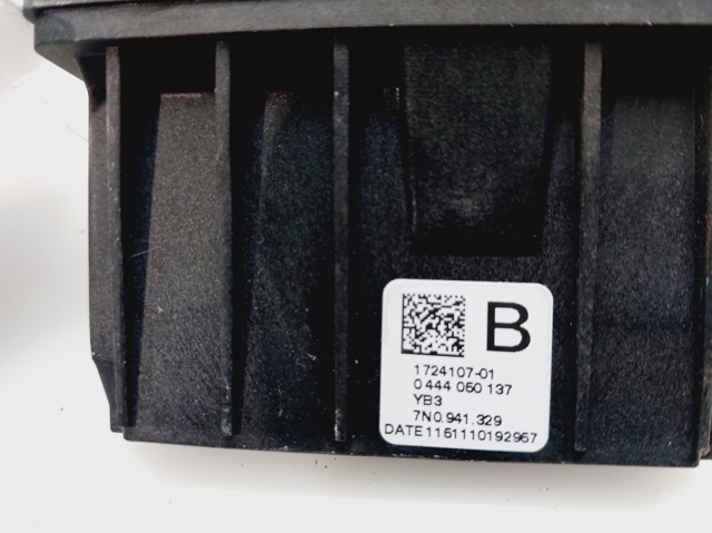 7N0941329 Unidad de control AdBlue  disponible Burgos