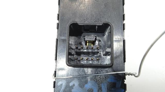 7N0959857 Interruptor de elevalunas delantera izquierda comprar Girona