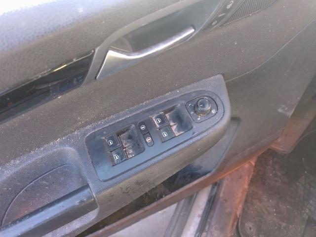7N0959857 VAG