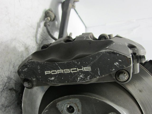7P0615423 Porsche