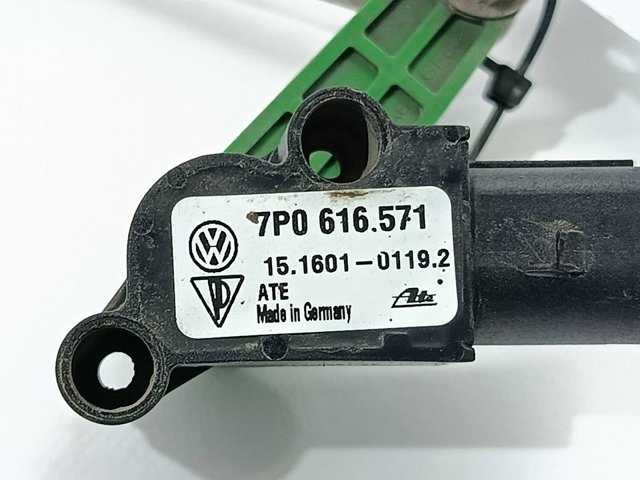 Sensor de nivel de carrocería trasero 7P0616571 PORSCHE