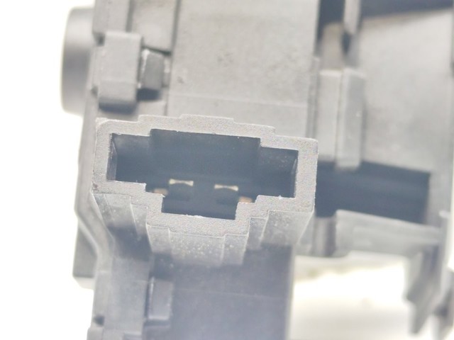 7P0810773F Motor tapa combustible comprar Girona