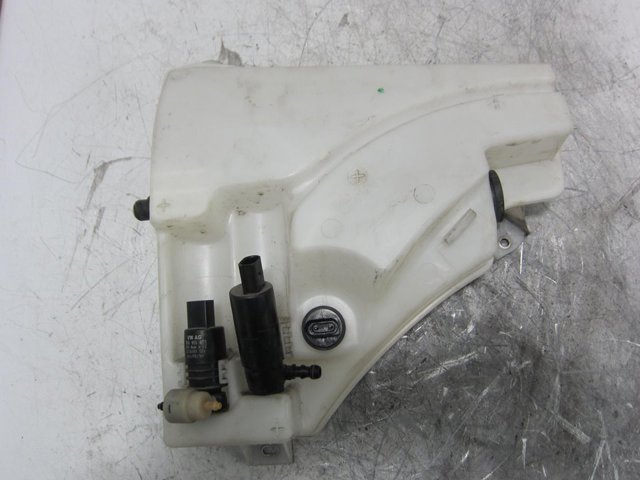 7P0955453 Porsche