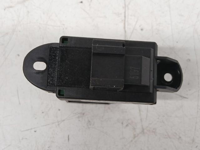 7P5927225 Porsche