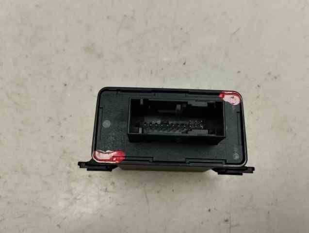 7P6907357E VAG