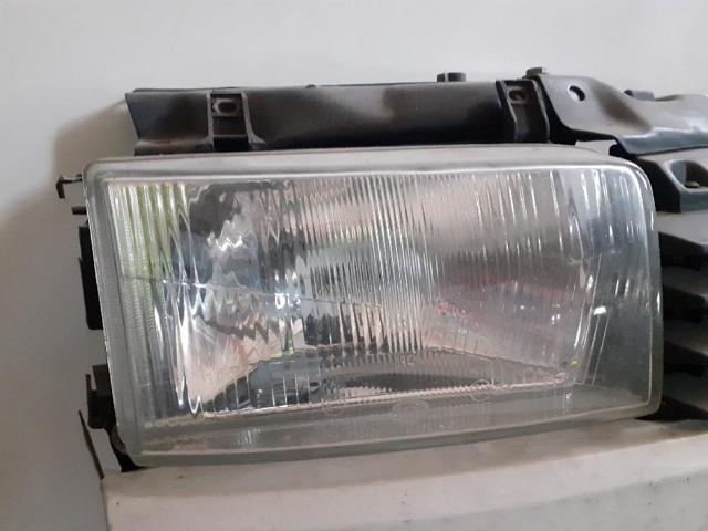 7R0144438 VAG Faro derecho  en stock Gandía