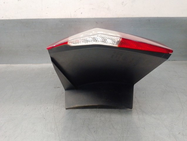 7S7113404B Piloto trasero exterior derecho comprar Sevilla