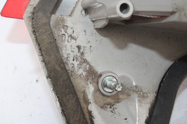 FORD 7S7113A603A Piloto trasero interior izquierdo  comprar en Ponferrada