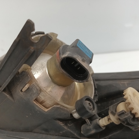 7S7115K201AD FORD Faro antiniebla derecho  disponible Vigo