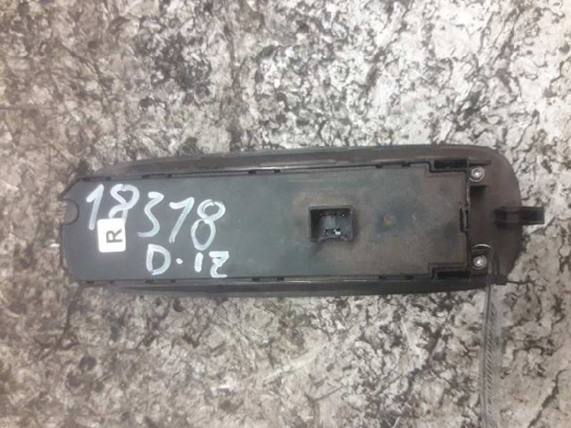 FORD 7S7T14A132AB Interruptor de elevalunas delantera izquierda  en stock Salamanca