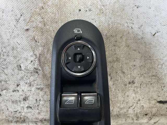 7S7T14A132BC FORD Interruptor de elevalunas delantera izquierda  en stock Córdoba