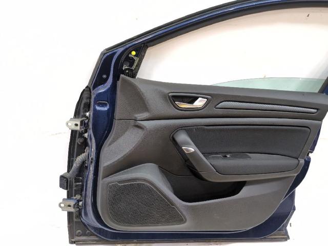 801001148R RENAULT Puerta delantera derecha  comprar en Jaén