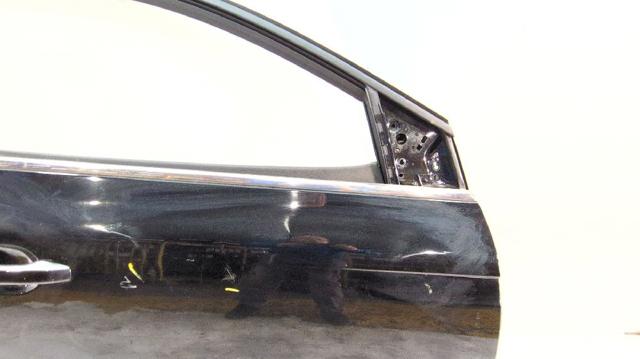RENAULT 801001148R Puerta delantera derecha  comprar en Albacete