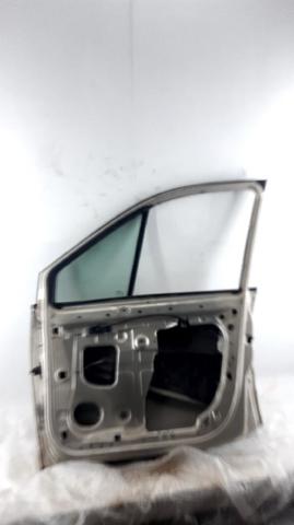 801002354R RENAULT Puerta delantera derecha  comprar en Oviedo