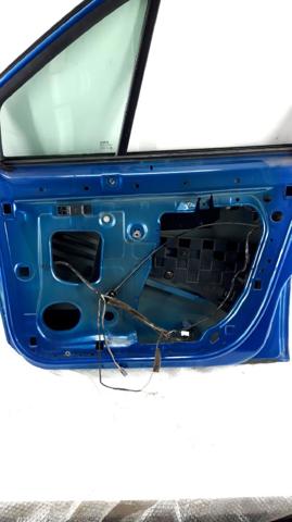 801002354R RENAULT Puerta delantera derecha  disponible Ourense