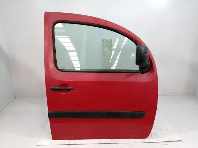 Puerta delantera derecha 801004113R Renault (RVI)