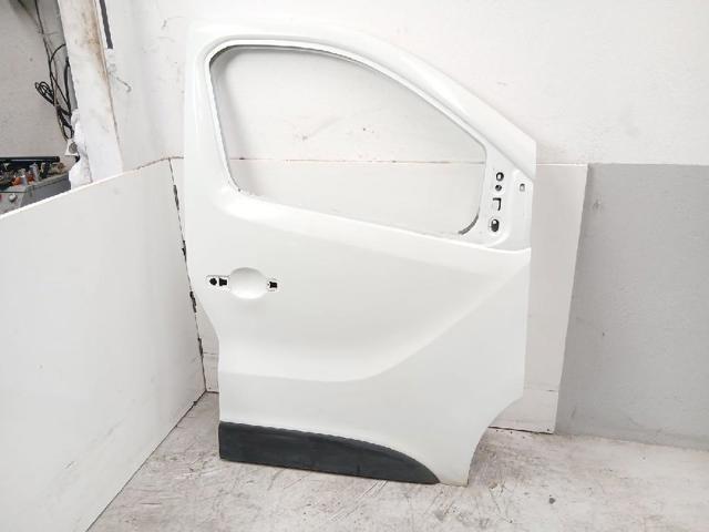 RENAULT 801005445R Puerta delantera derecha  disponible Valladolid