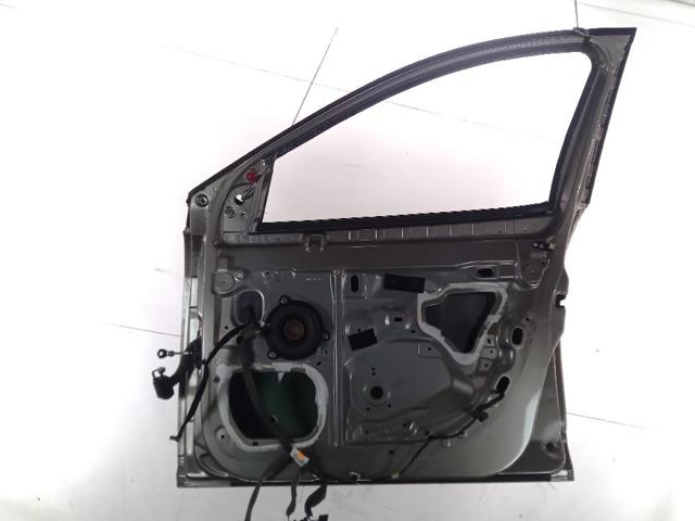 RENAULT 801006560R Puerta delantera derecha  comprar en Murcia