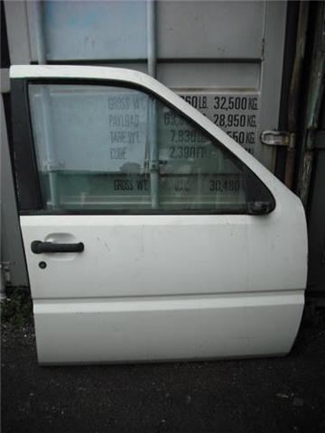NISSAN 801007F030 Puerta delantera derecha comprar Pamplona