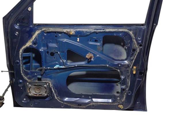 801007F030 NISSAN Puerta delantera derecha comprar Madrid