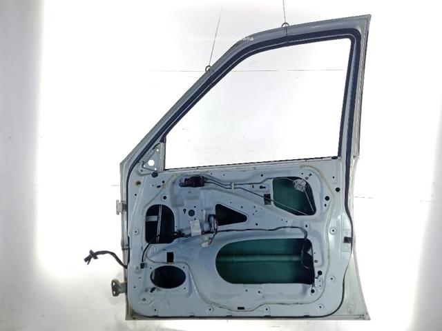 NISSAN 801007F030 Puerta delantera derecha  comprar en Ponferrada