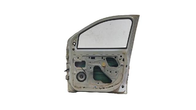 801008218R RENAULT Puerta delantera derecha comprar Bilbao