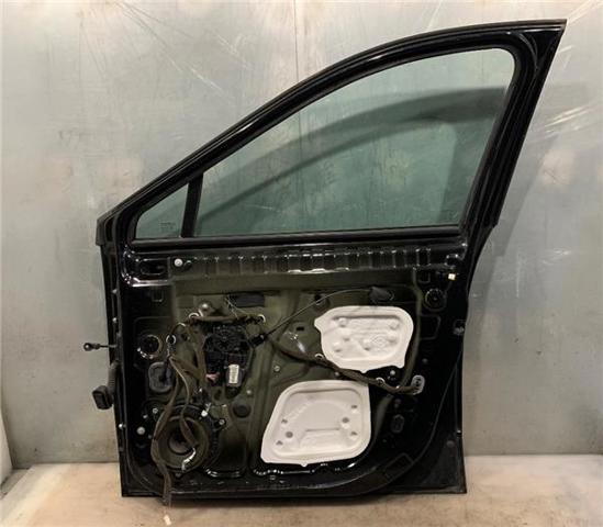 RENAULT 801008349R Puerta delantera derecha  disponible Valladolid