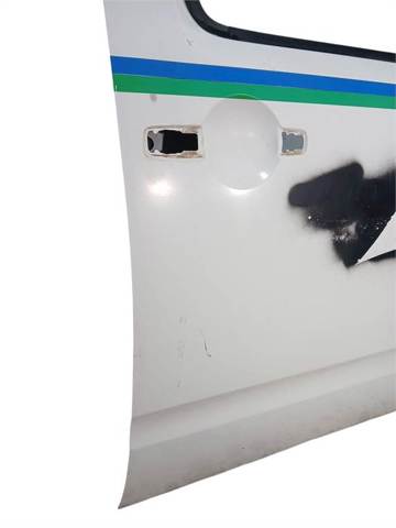 80100EB330 Puerta delantera derecha  en stock Sabadell