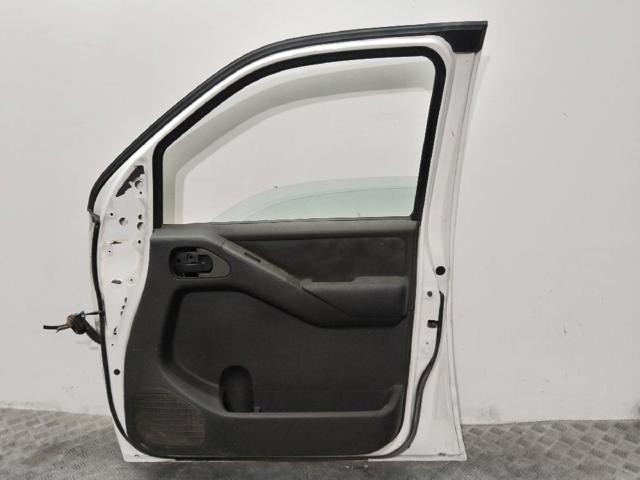 80100EB330 NISSAN Puerta delantera derecha  disponible Ourense