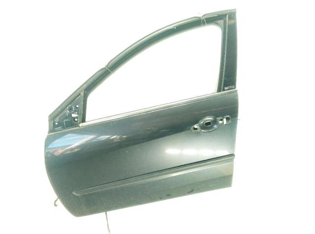 801010025R RENAULT Puerta delantera izquierda comprar Bilbao
