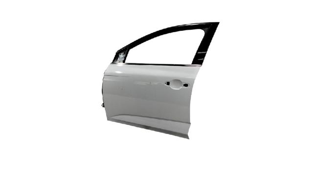 801010705R RENAULT Puerta delantera izquierda  disponible Vigo