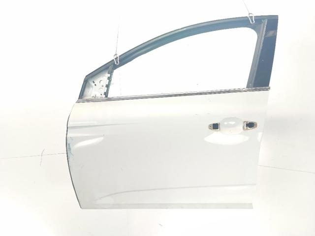 801010705R Puerta delantera izquierda  disponible Utrera