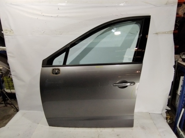 Puerta delantera Renault Scenic III (2009-2016)