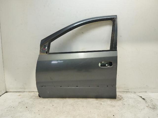 Puerta delantera Nissan Almera (2000-2005)