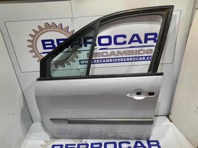 Puerta delantera izquierda Renault Scenic 2 JM0, JM1