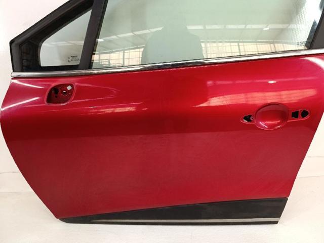 RENAULT 801017896R Puerta delantera izquierda  comprar en Ponferrada