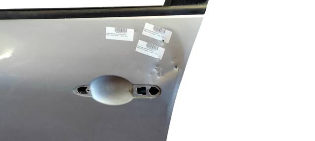 801017896R RENAULT Puerta delantera izquierda  comprar en Oviedo