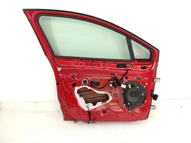 801017896R Puerta delantera izquierda  en stock Sabadell