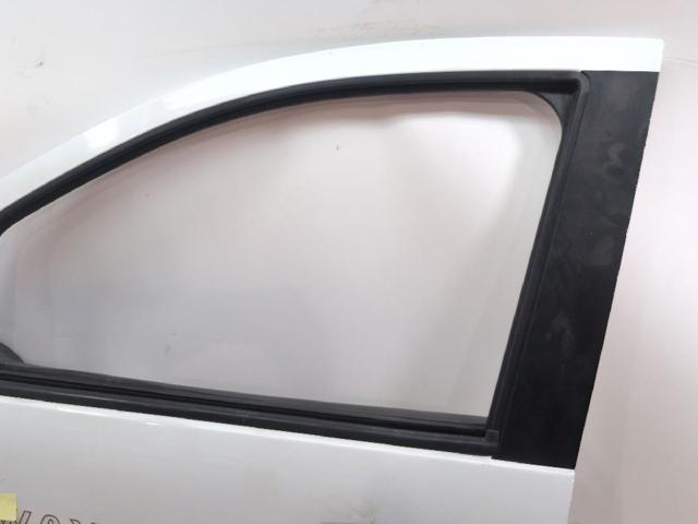 801019339R Puerta delantera izquierda  disponible Utrera