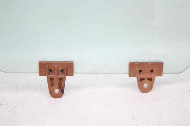 803001KK0A NISSAN Cristal de puerta delantera derecha  comprar en Oviedo