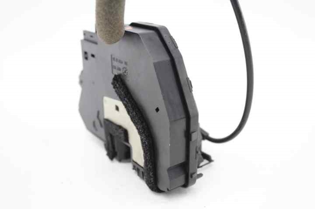 805003529R Cerradura de puerta delantera derecha  disponible Málaga