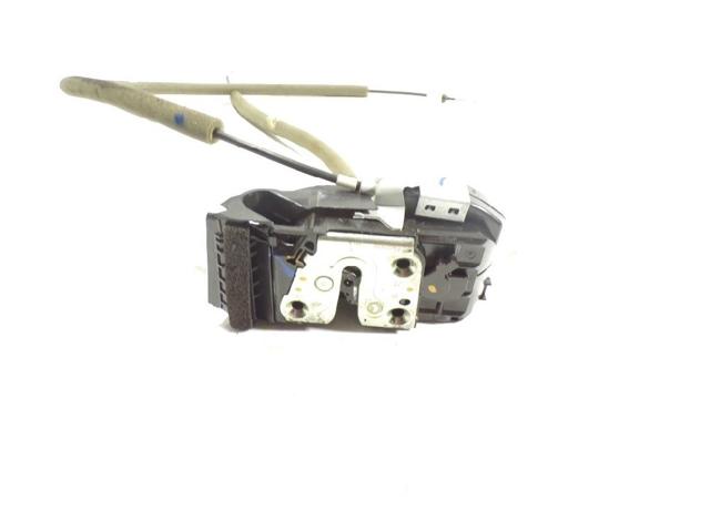NISSAN 805004EA2A Cerradura de puerta delantera derecha  en stock Valencia