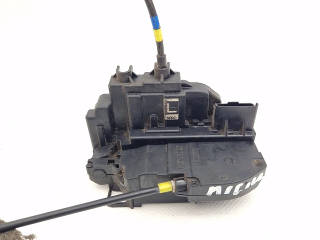 80500AX11A Cerradura de puerta delantera derecha  en stock Granada