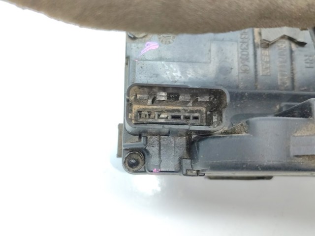 80500BA60B Cerradura de puerta delantera derecha comprar Girona