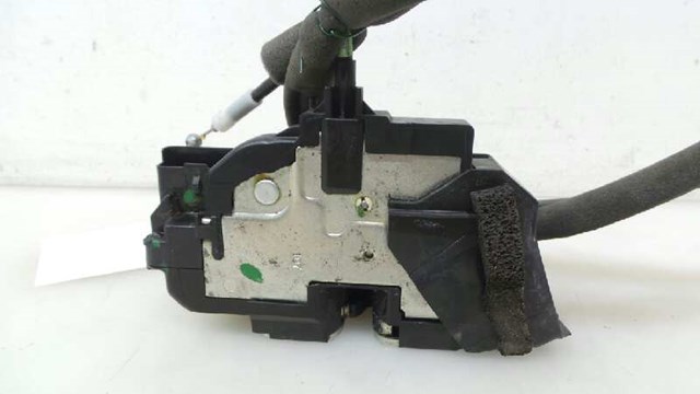 80500BA60C Cerradura de puerta delantera derecha  en stock Sabadell