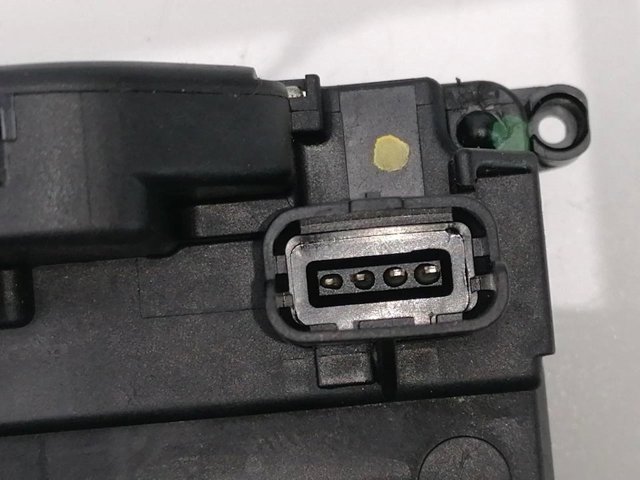 805020001R Cerradura de puerta delantera derecha comprar Girona